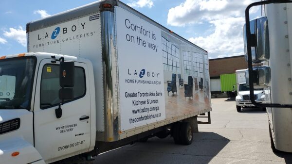 LA-Z-Boy-Truck-Graphics-Sign-Source-Solutions