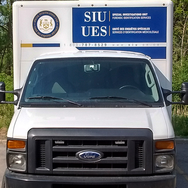 SIU-vehicle-vinyl-wrap